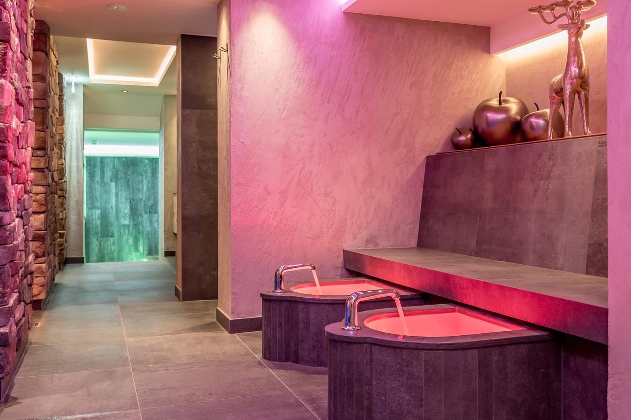 Hotel Garni Caroline Ишгль Экстерьер фото
