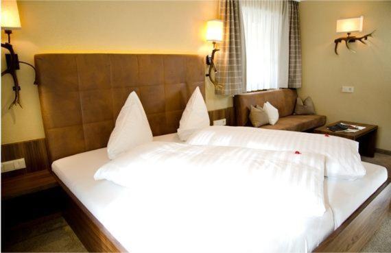 Hotel Garni Caroline Ишгль Экстерьер фото